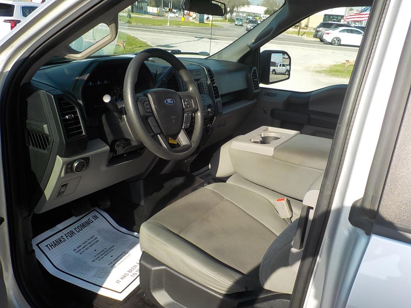 2016 Silver /Gray Ford F-150 (1FTEX1EP8GK) with an Ecoboost engine, Automatic transmission, located at 1617 W Church Street, Livingston, TX, 77351, (936) 327-3600, 30.710995, -94.951157 - ONE OWNER!! 4X4! Clean truck! - Photo#8